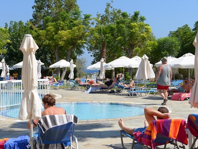 Maris Grand Waterpark Resort Protaras Exterior photo